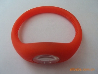 硅胶混色表带 时尚与实用的完美结合